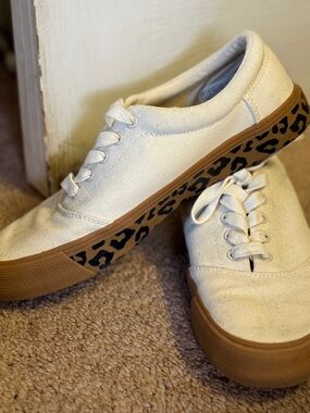 Toms Cream Canvas Sneakers with Leopard Print Gum Sole